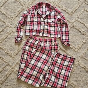 Victorias Secret Flannel Cropped Pajama set Size M Pink Plaid Long Sleeve PJs